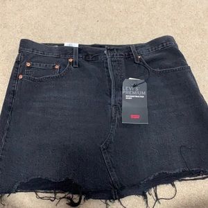 Levi’s denim skirt